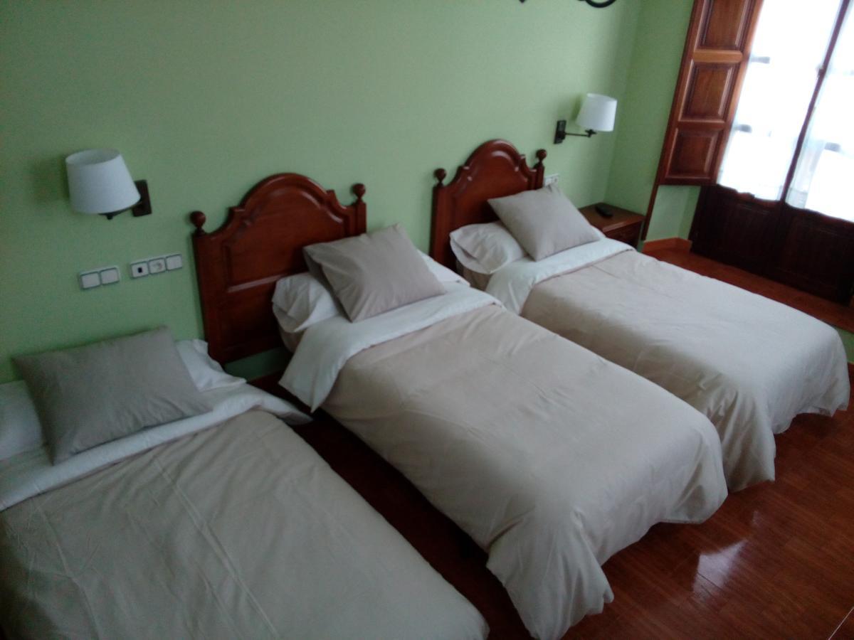 Hotel Pilones Інфієсто Екстер'єр фото